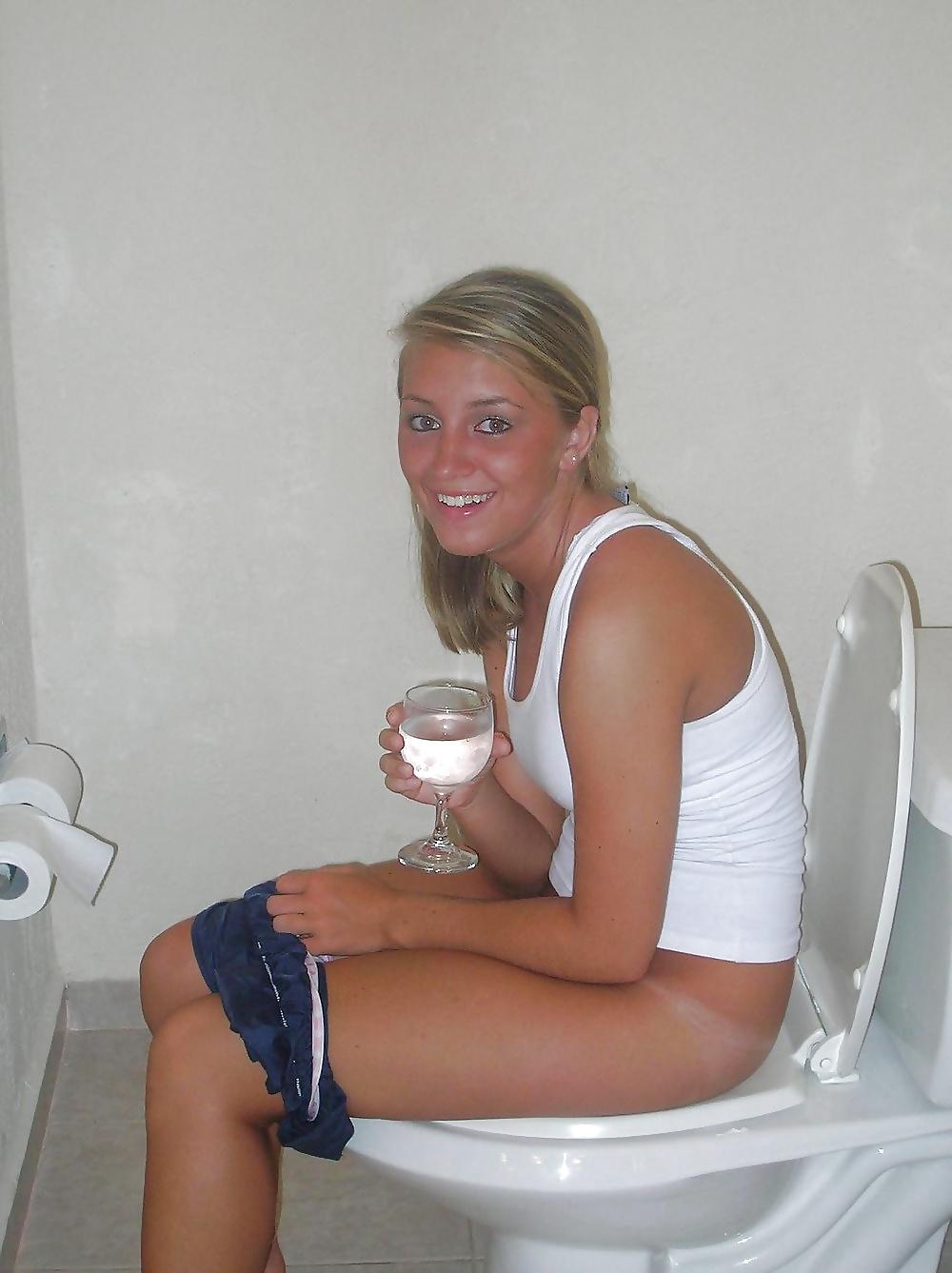 19P Private Moments 1