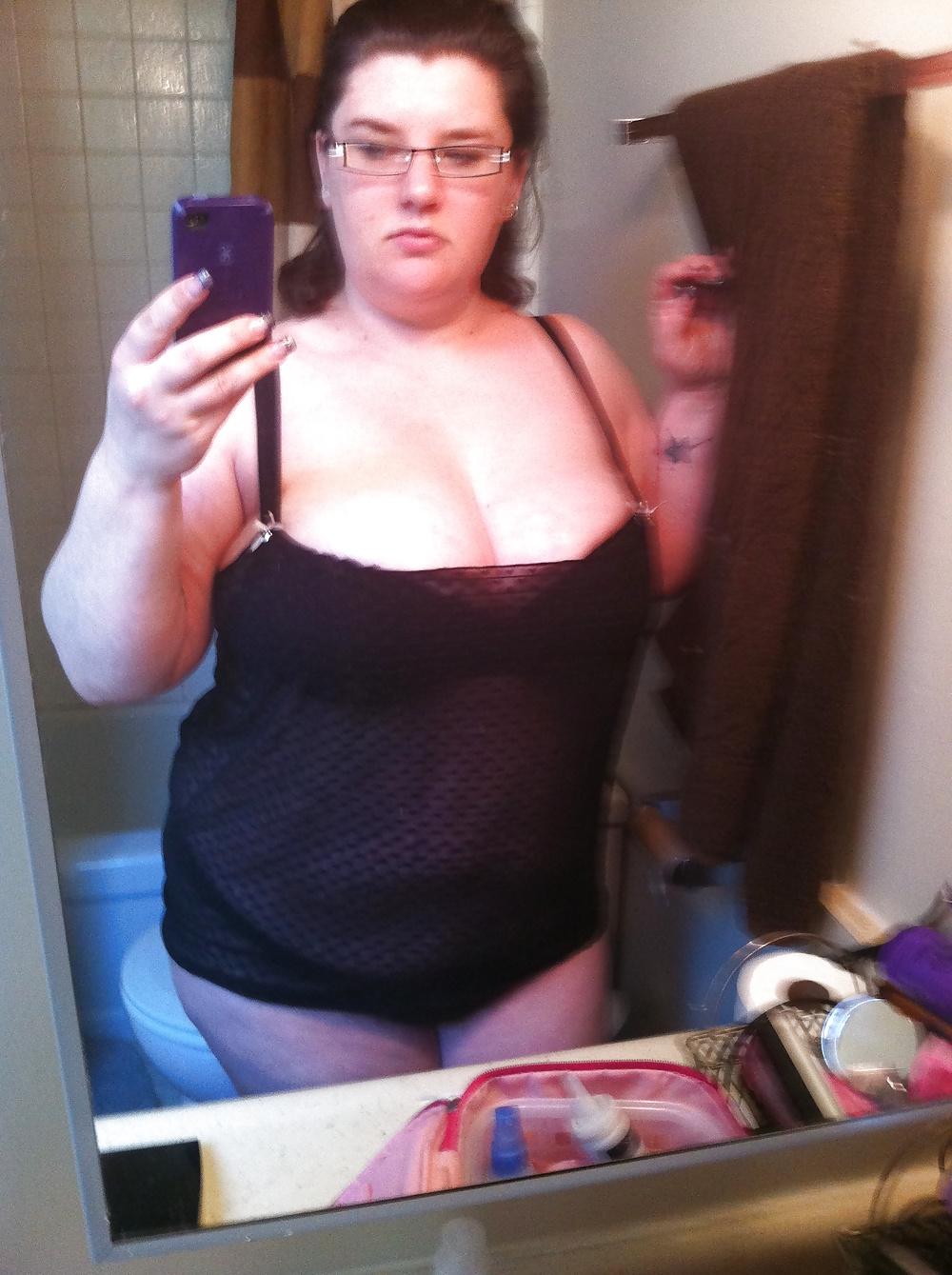 25P Fat slut with big tits