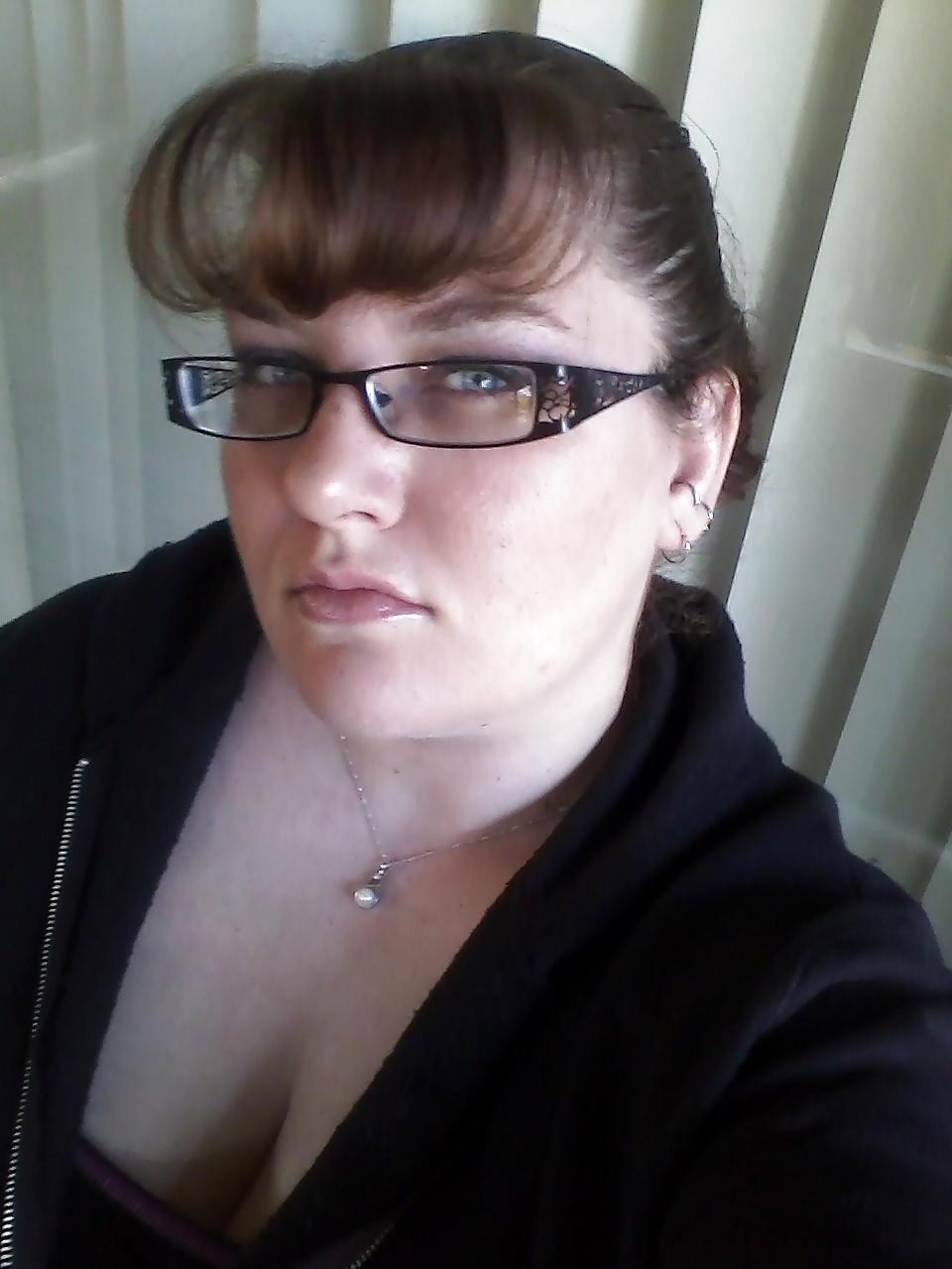 25P Fat slut with big tits