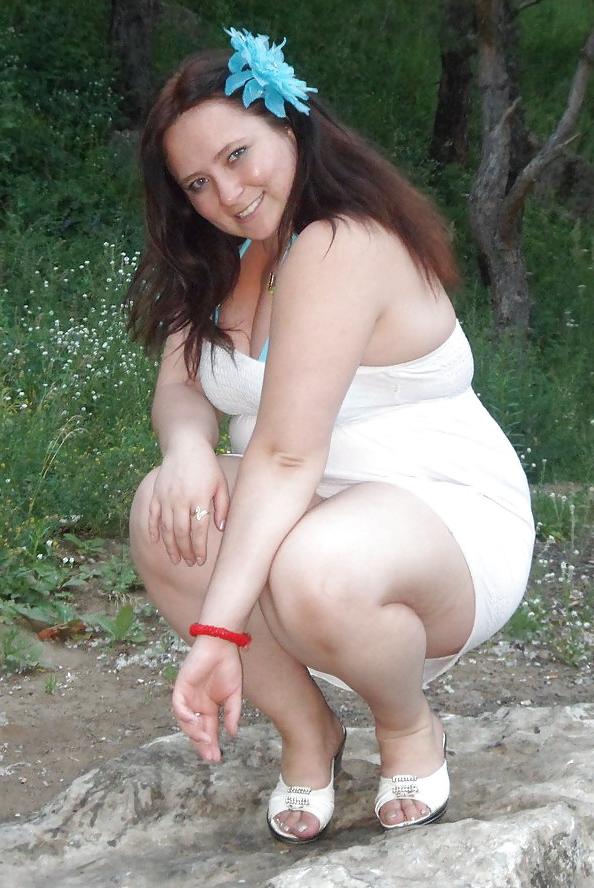 20P Curvy sexy russian babe Elena