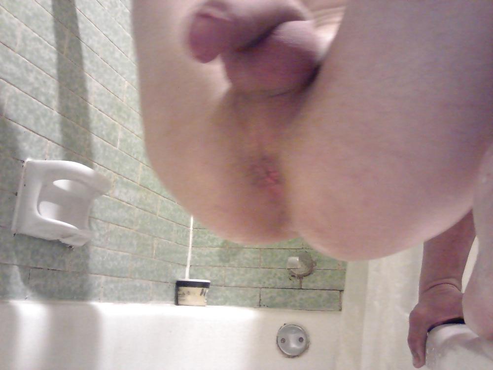 16P Nelson in bathroom