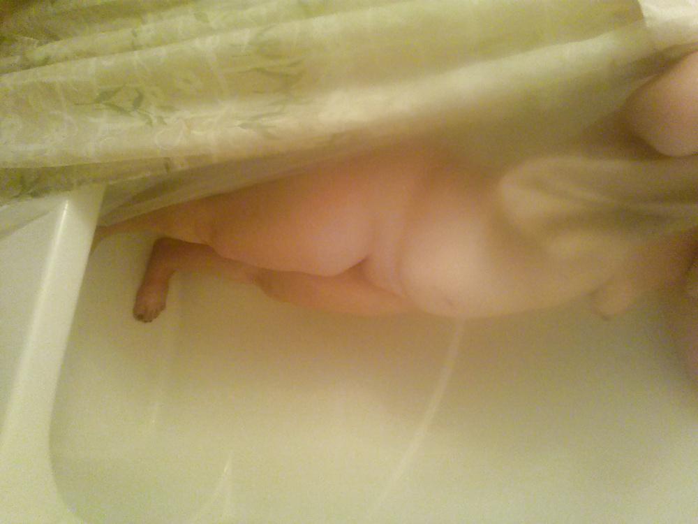 12P THICK WHITE BYTCH NAMED KAT