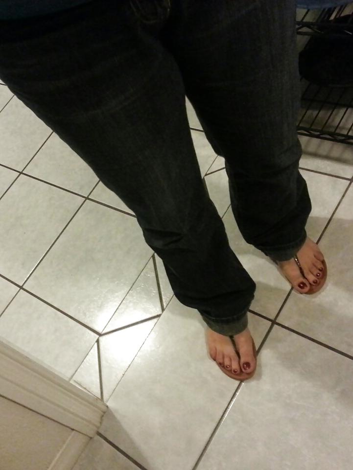 6P My latina wifes candy feet in thong sandels