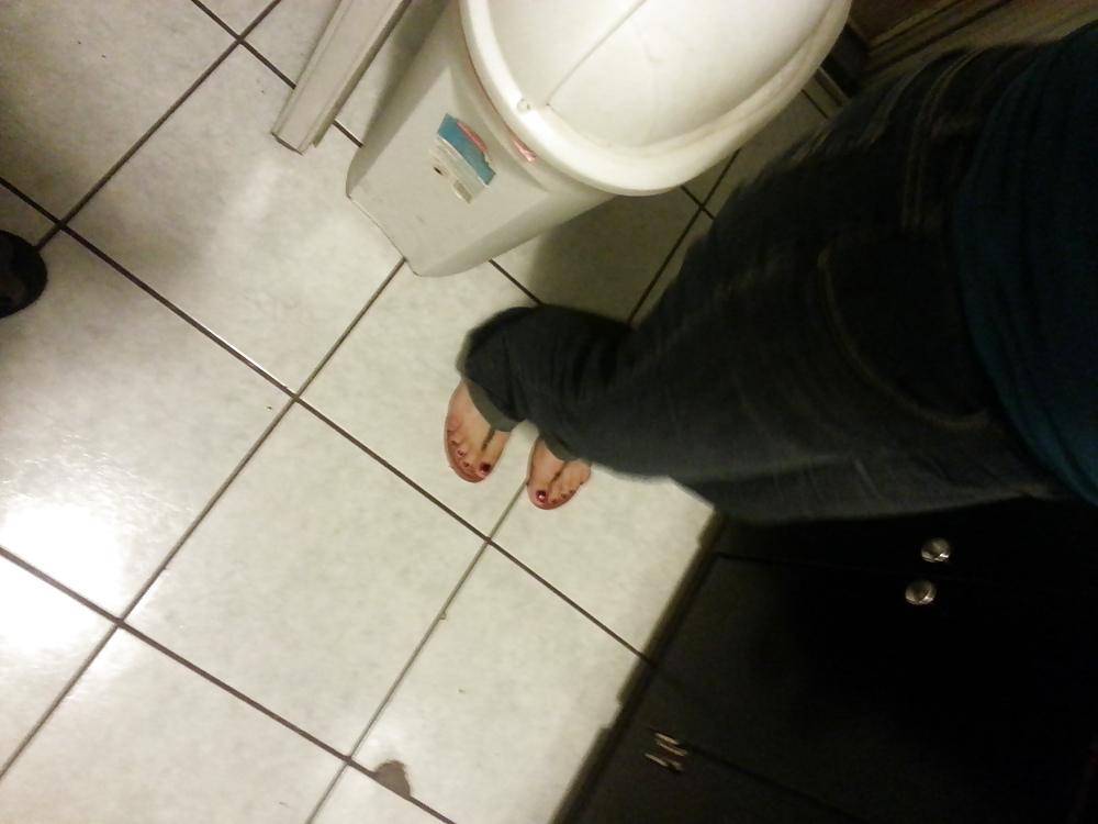 6P My latina wifes candy feet in thong sandels