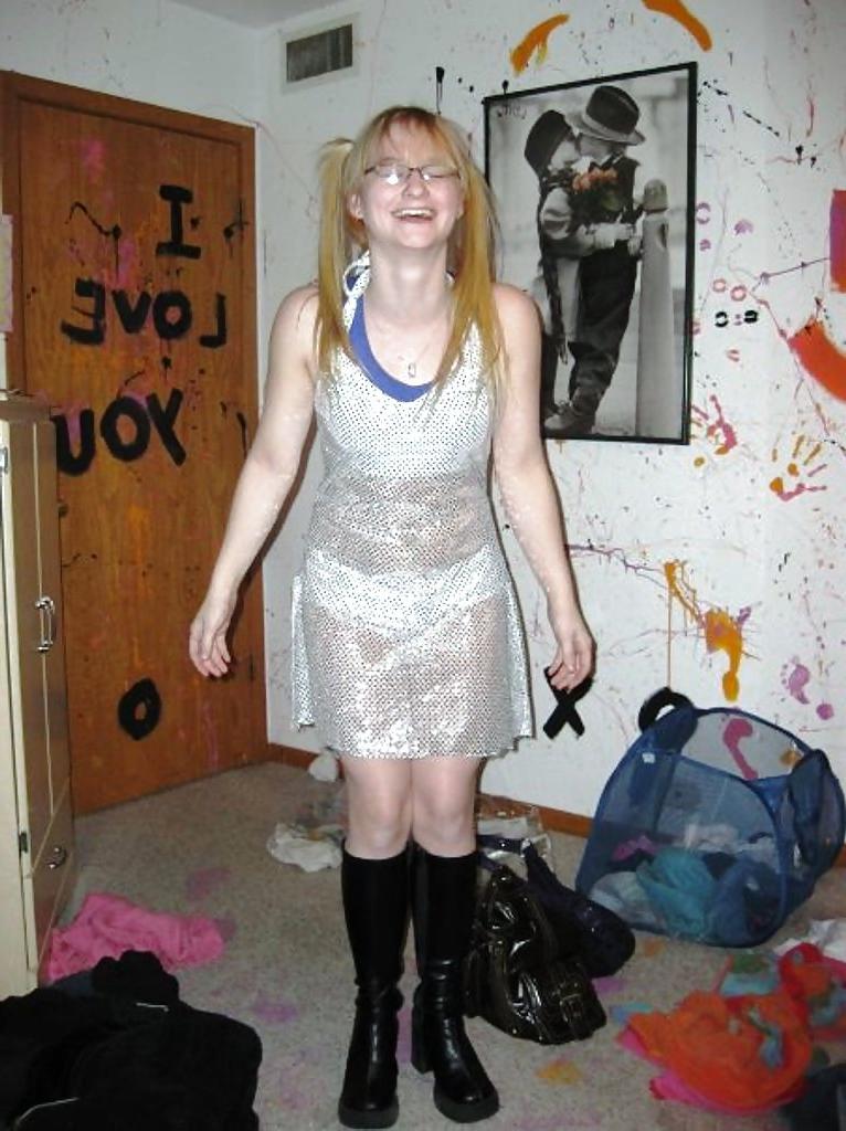 25P Hot Teens 20 Whats your fantasy?? -Edge