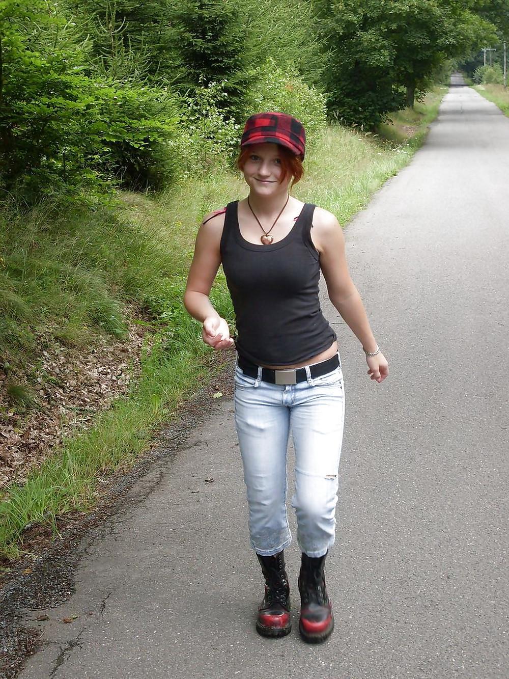 25P Amateur Red head Babe