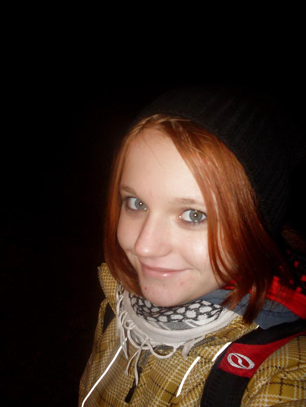 25P Amateur Red head Babe