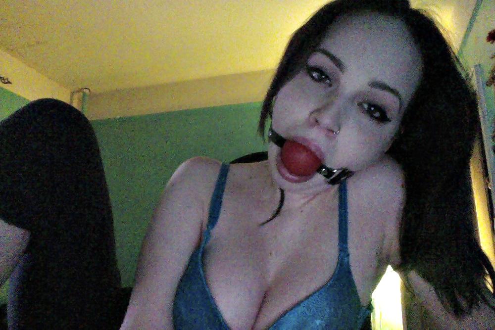 25P Slave bimbo 2