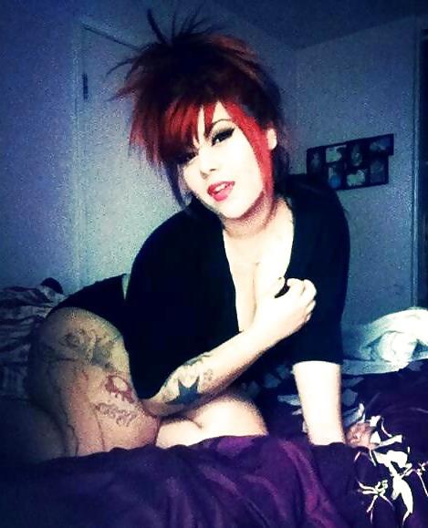 20P Thick tattooed Latina 2
