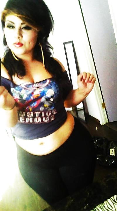 20P Thick tattooed Latina 2