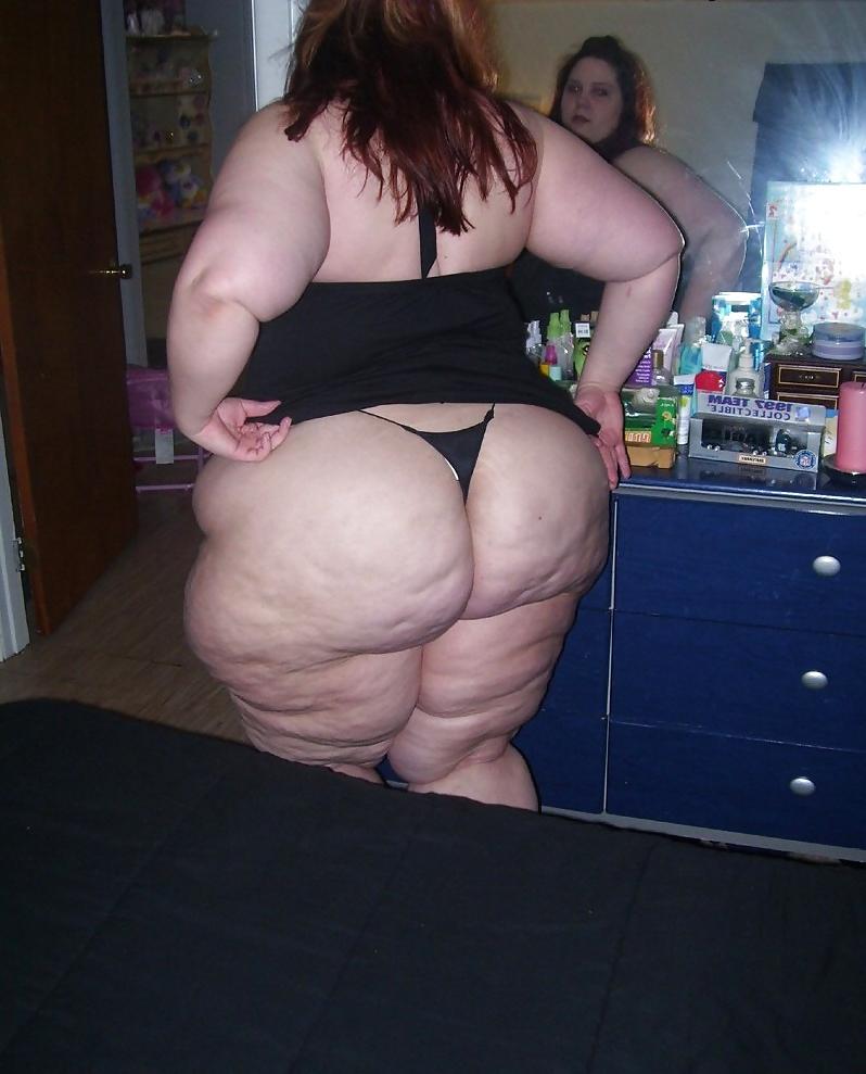 25P THICK ASSES IV