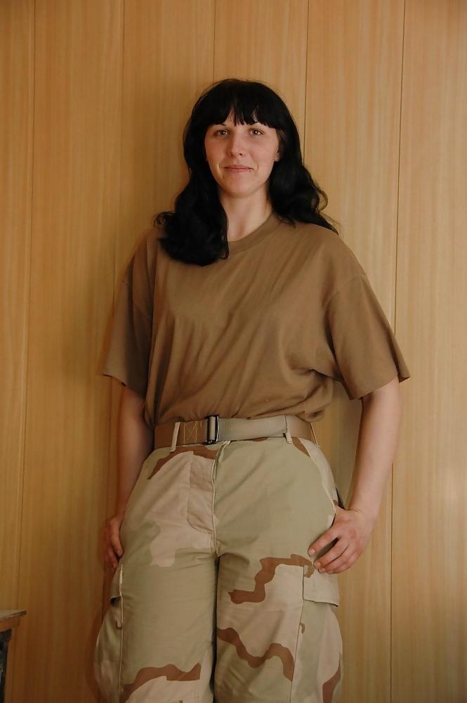 20P Real Army Girl