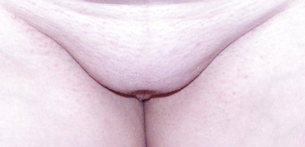25P Puffy pussy for your pleasure