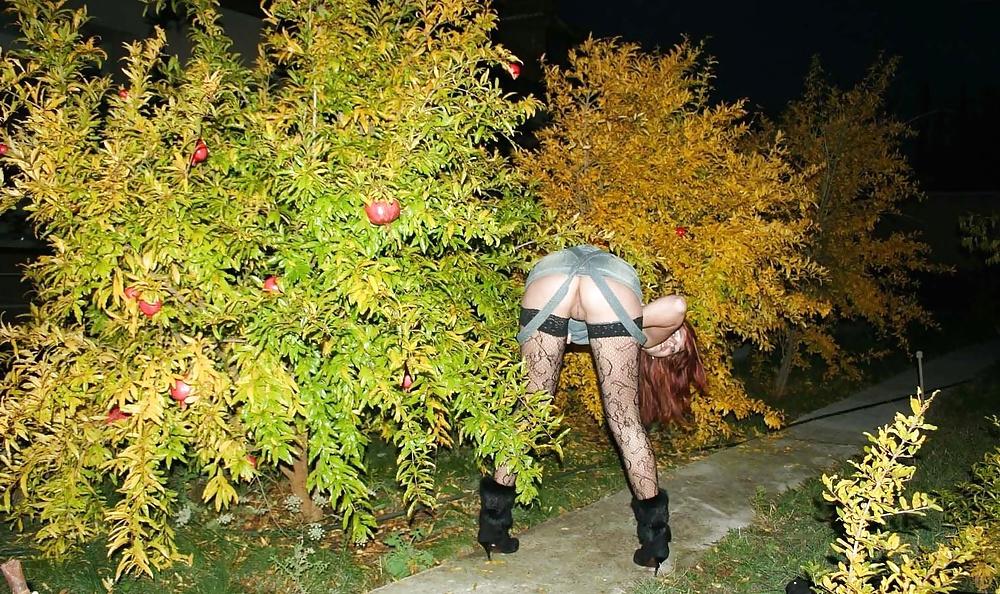 16P Public Nudity Russian