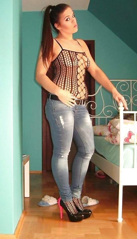 7P My favorite slut in tight jeans and heels 