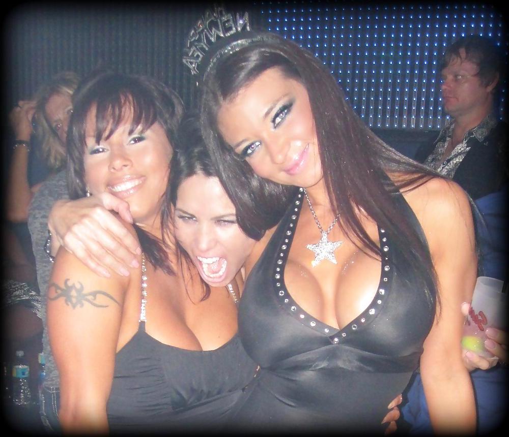 25P Fake lips, tits, nails BIMBO Mix
