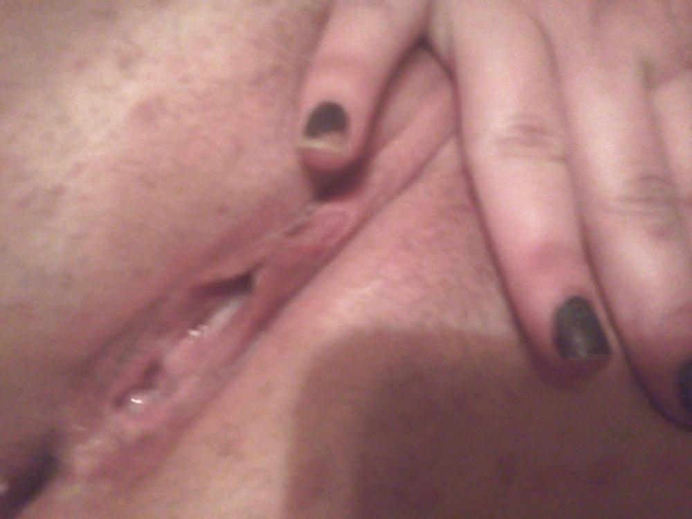 25P Private pictures found on photobucket #8