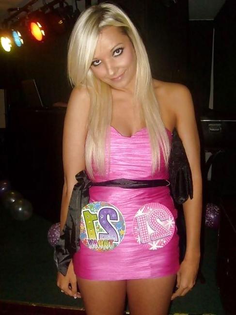 22P Bimbo's