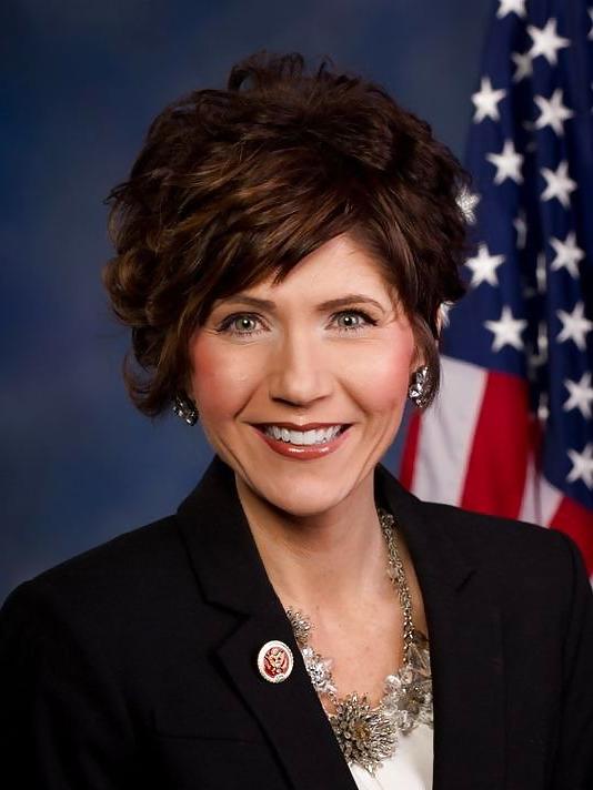 25P I love jerking off to Conservative Kristi Noem