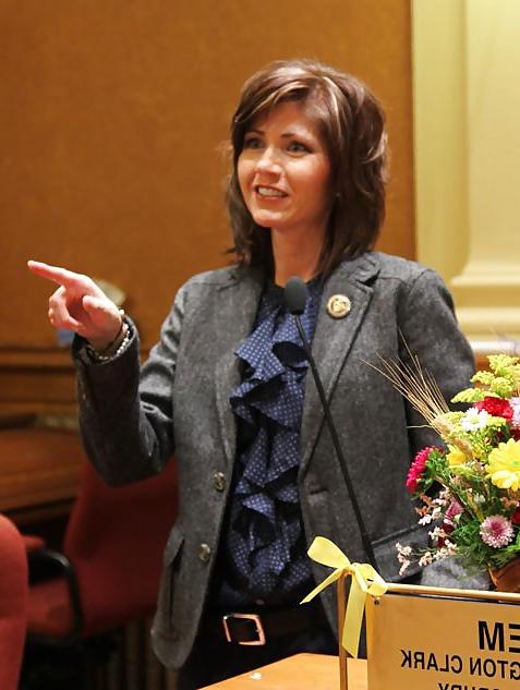 25P I love jerking off to Conservative Kristi Noem