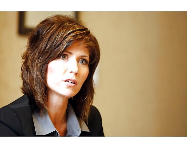 25P I love jerking off to Conservative Kristi Noem