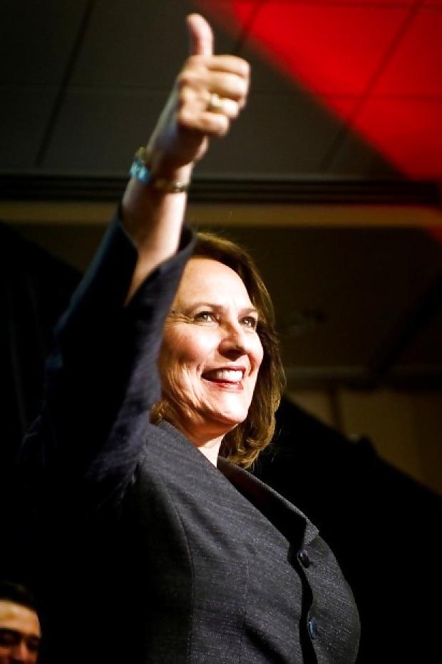25P Love jerking off to conservative Deb Fischer