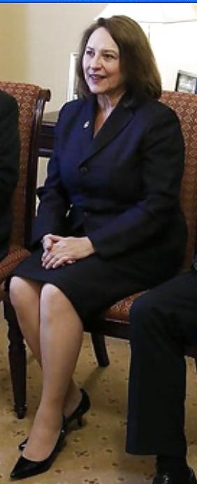 25P Love jerking off to conservative Deb Fischer