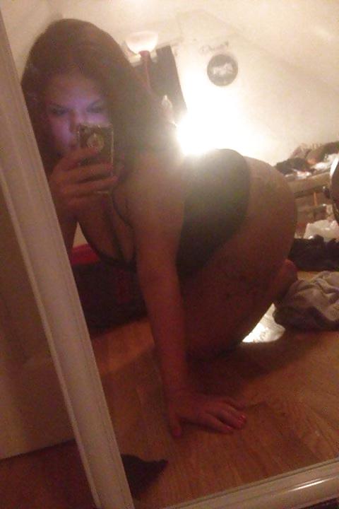20P Beautiful Curvy Women's With A Naughty Side 2.