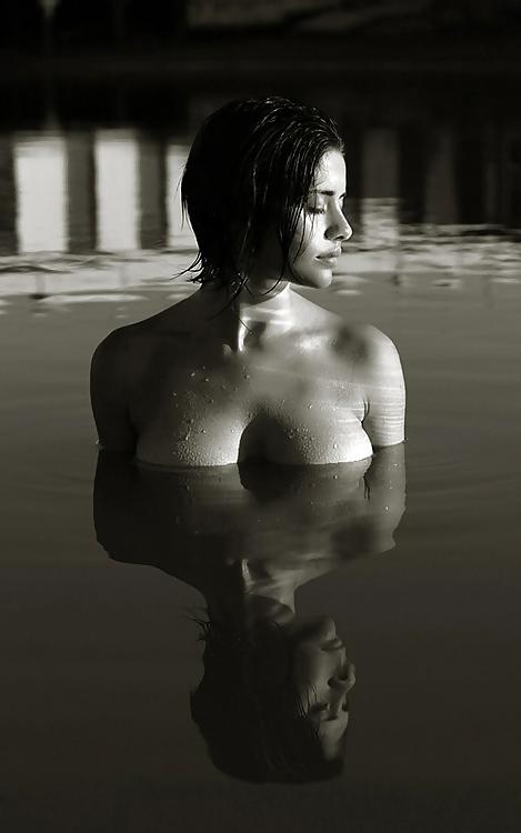 25P Busty Goddesses - Short Haired Girls With Huge Breasts, 16