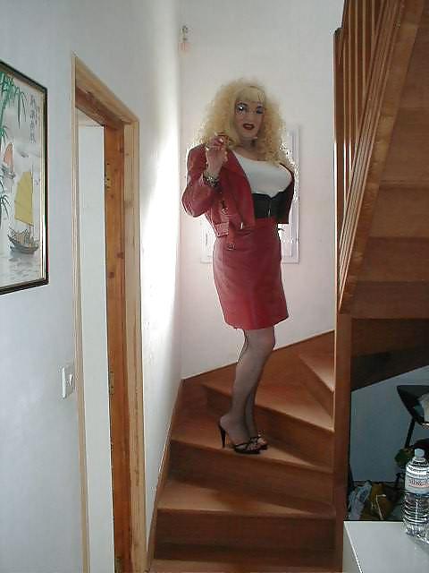 17P Hot bimbo slut tranny 