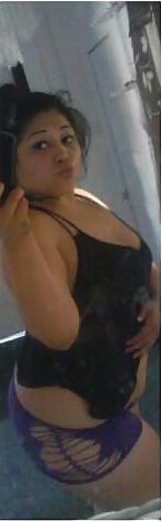 15P Thick curvy latina