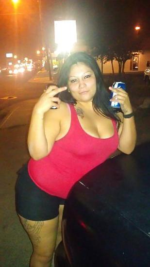 15P Thick curvy latina