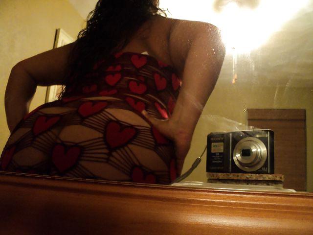 15P Thick curvy latina