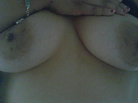 15P Thick curvy latina