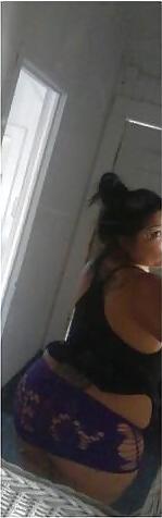 15P Thick curvy latina