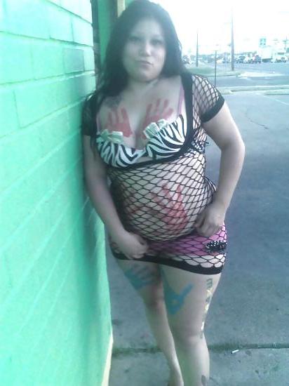 15P Thick curvy latina