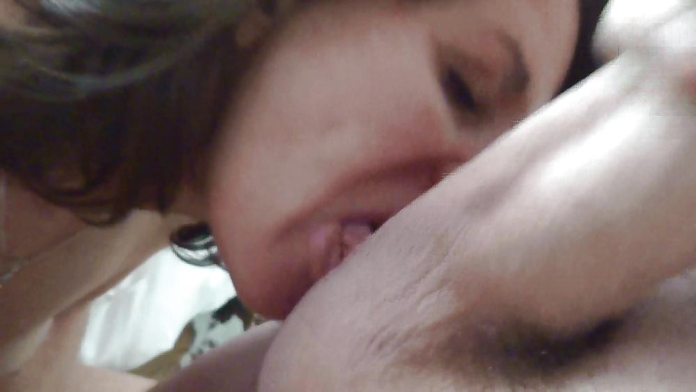 18P Mature suck video  still