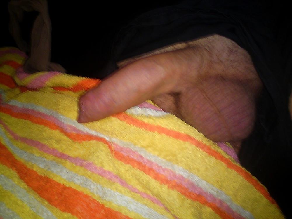 25P Jerking Off 2