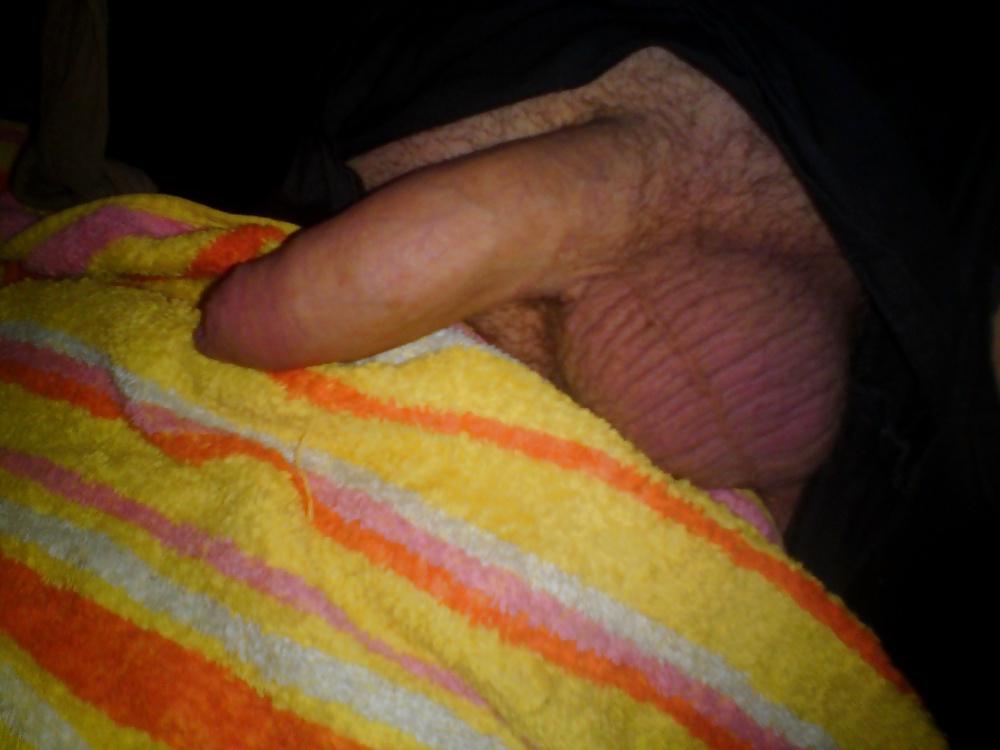 25P Jerking Off 2