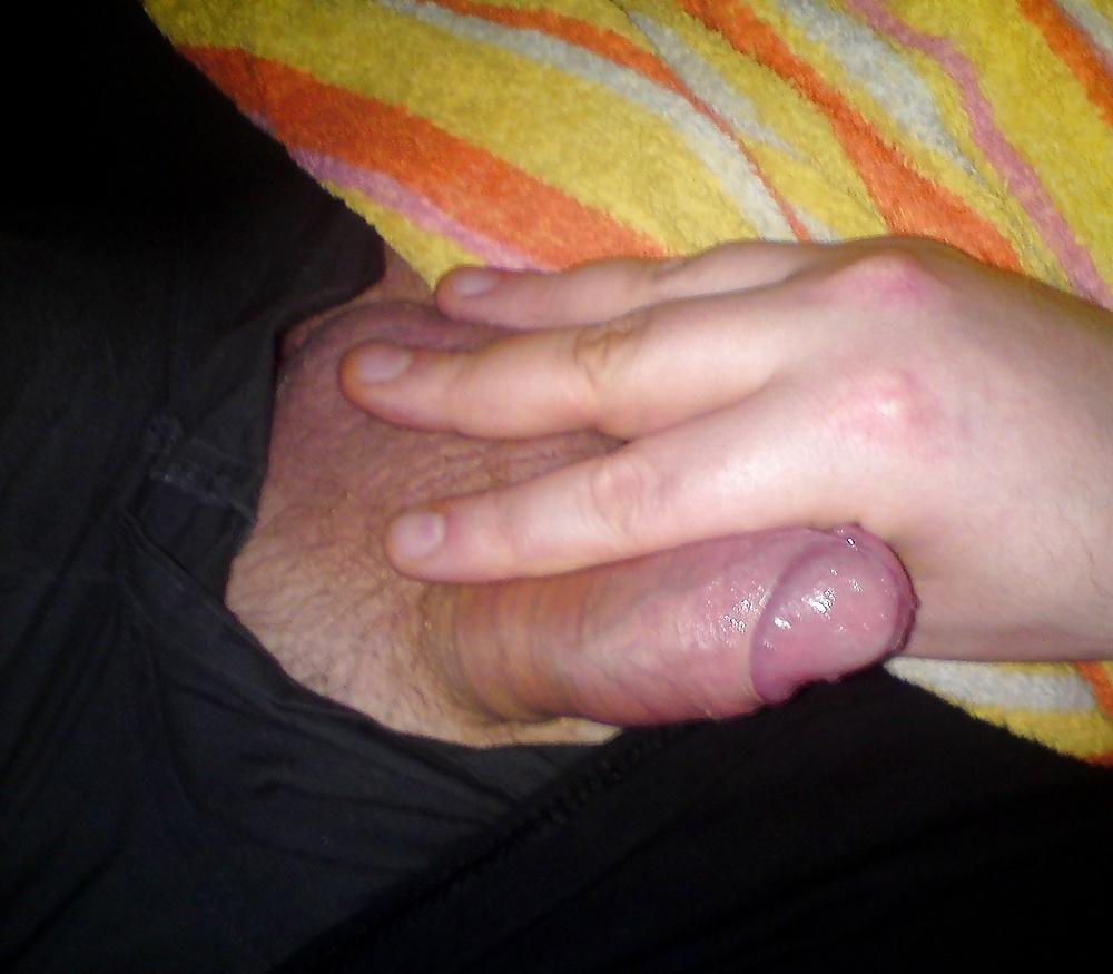25P Jerking Off 2