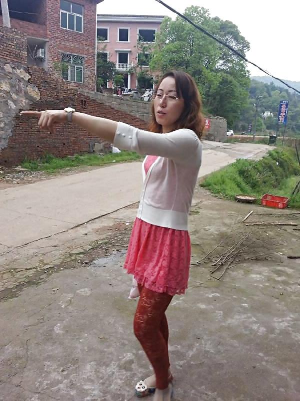 15P QQ Chinese Girl 001