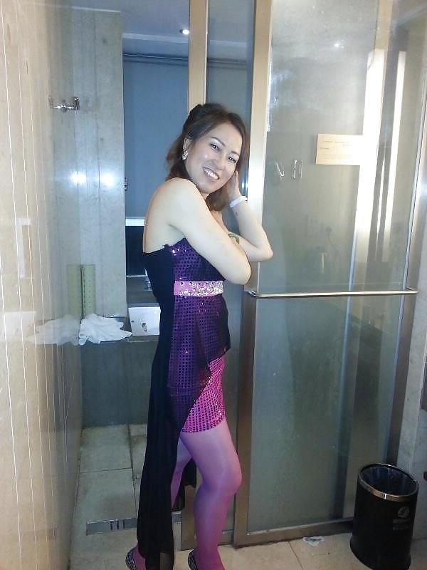 15P QQ Chinese Girl 001
