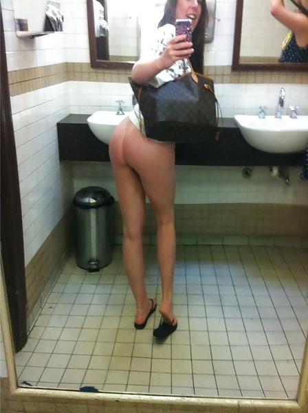4P Angie White bathroom selfie