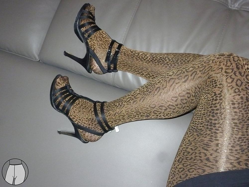21P Pantyhose play 8