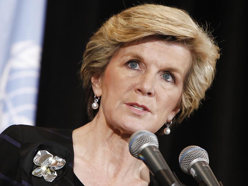 25P Love jerking off to conservative Julie Bishop