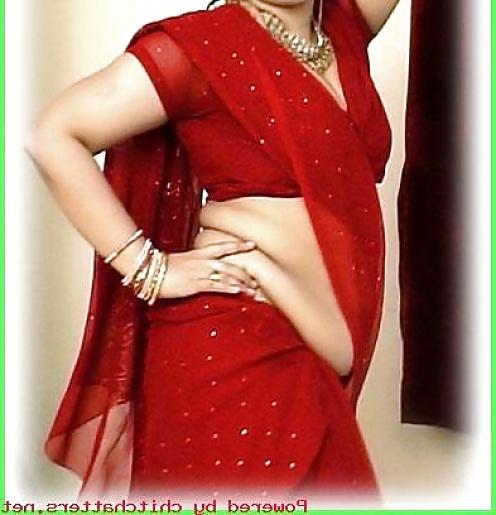 21P Aunty curvy hip