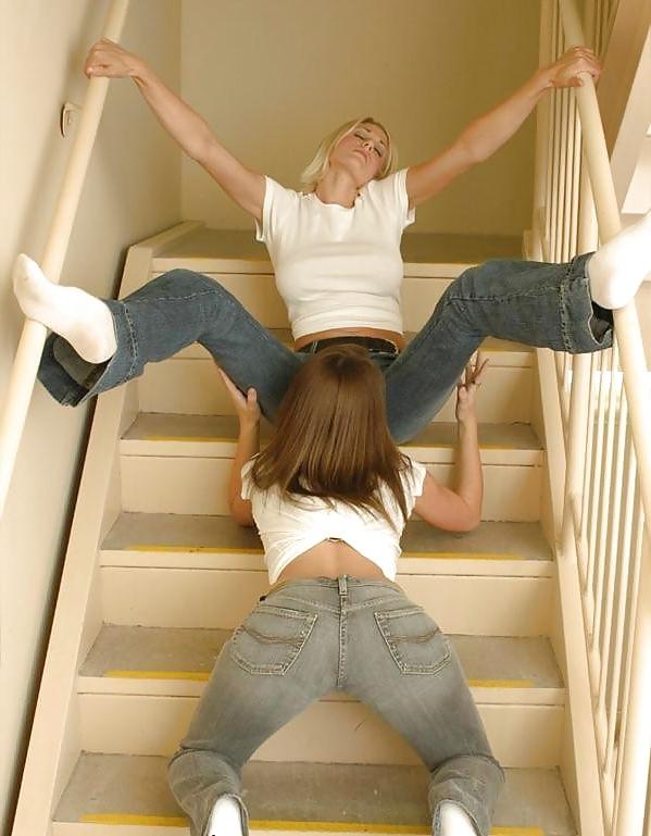 25P Queens in Jeans LLXXXXIV