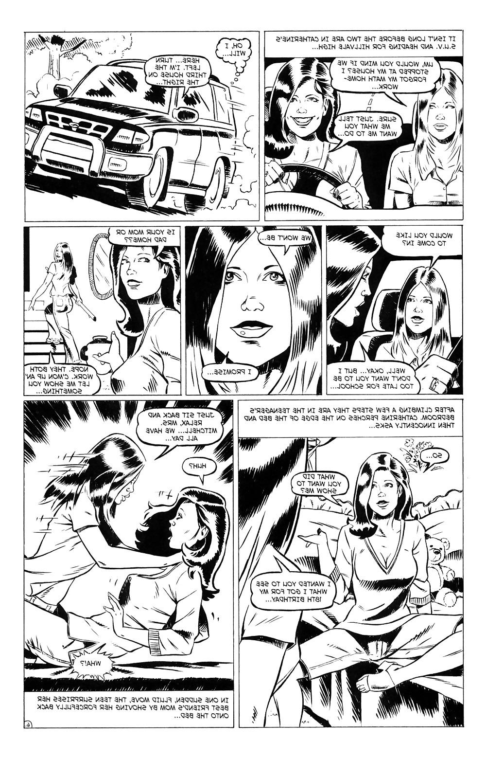 22P Housewives at Play #02 - Eros Comics by Rebecca - Oct 2000
