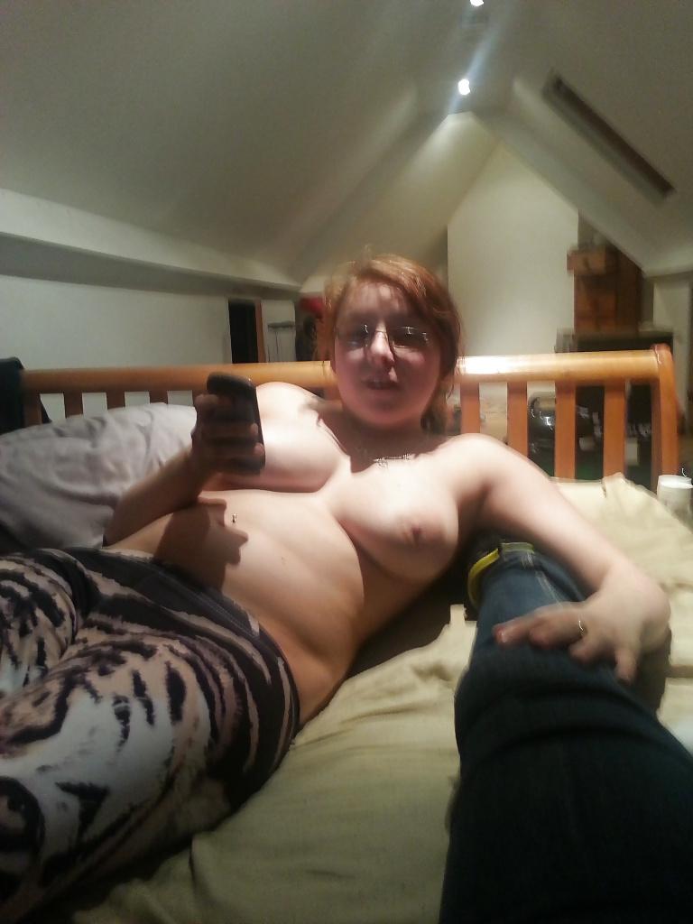 25P Private pictures found on photobucket #7