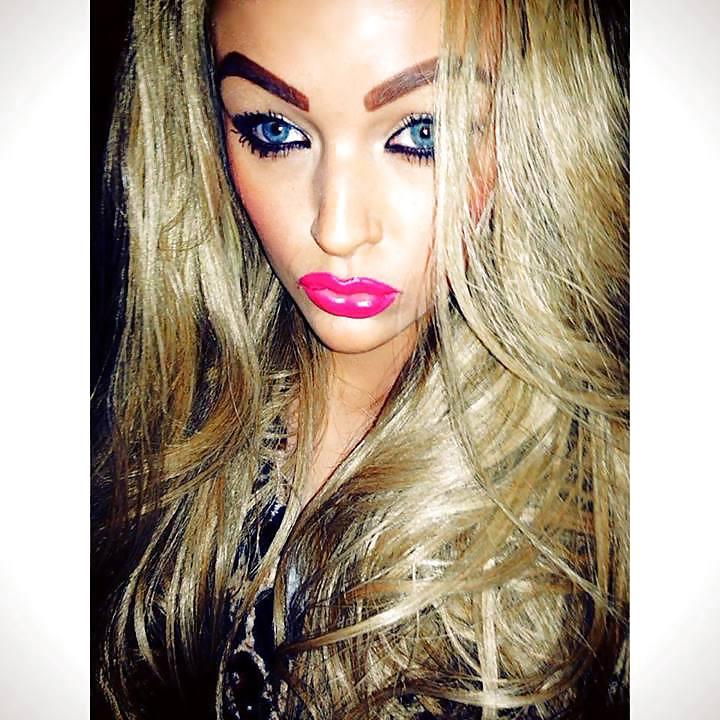 25P Bimbo Ashleigh (UK)